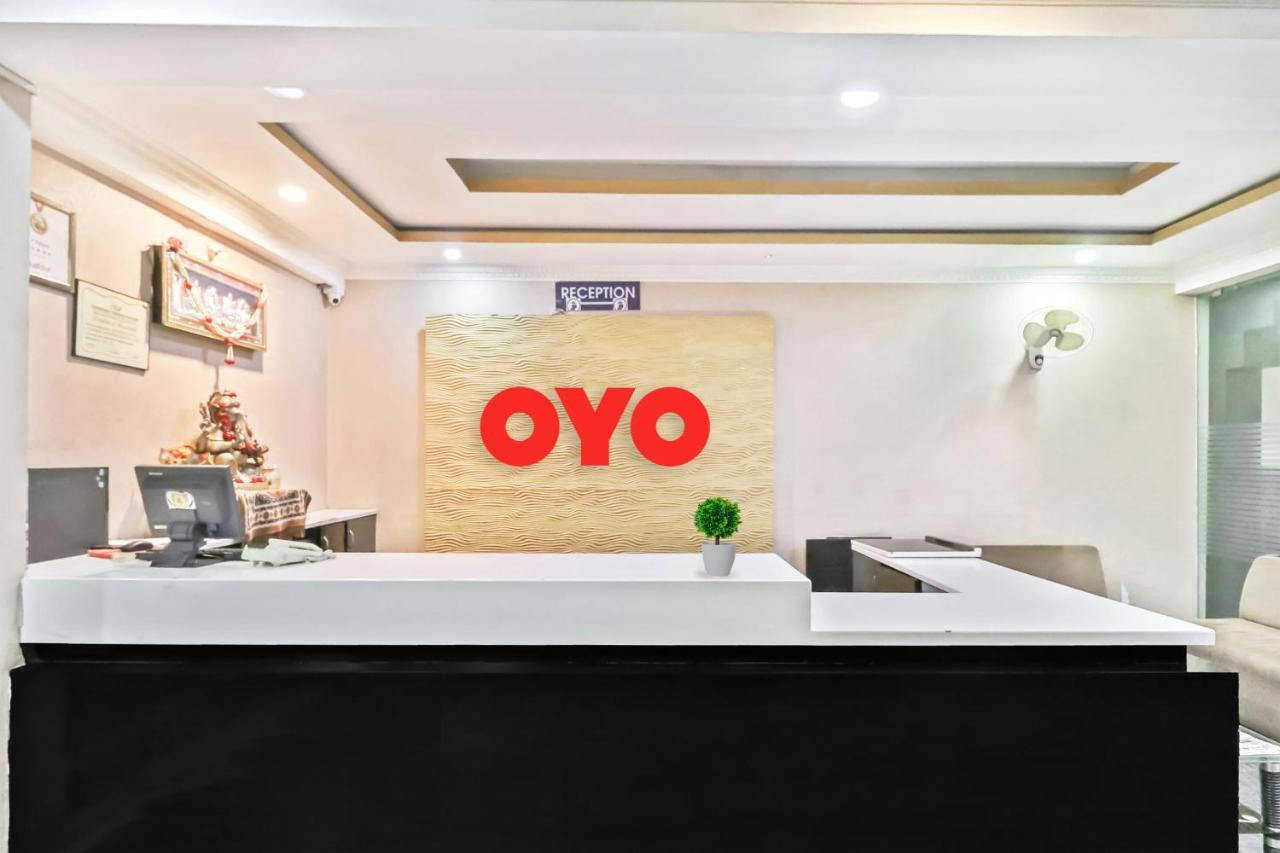 Oyo J P Palace Hotel Dod Ballapur Exterior photo
